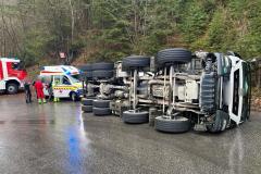 WhatsApp-Image-2025-11-25-at-15.35.30 WhatsApp-Image-2025-11-25-at-15.35.30