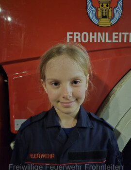 JFF Valentina Kahr